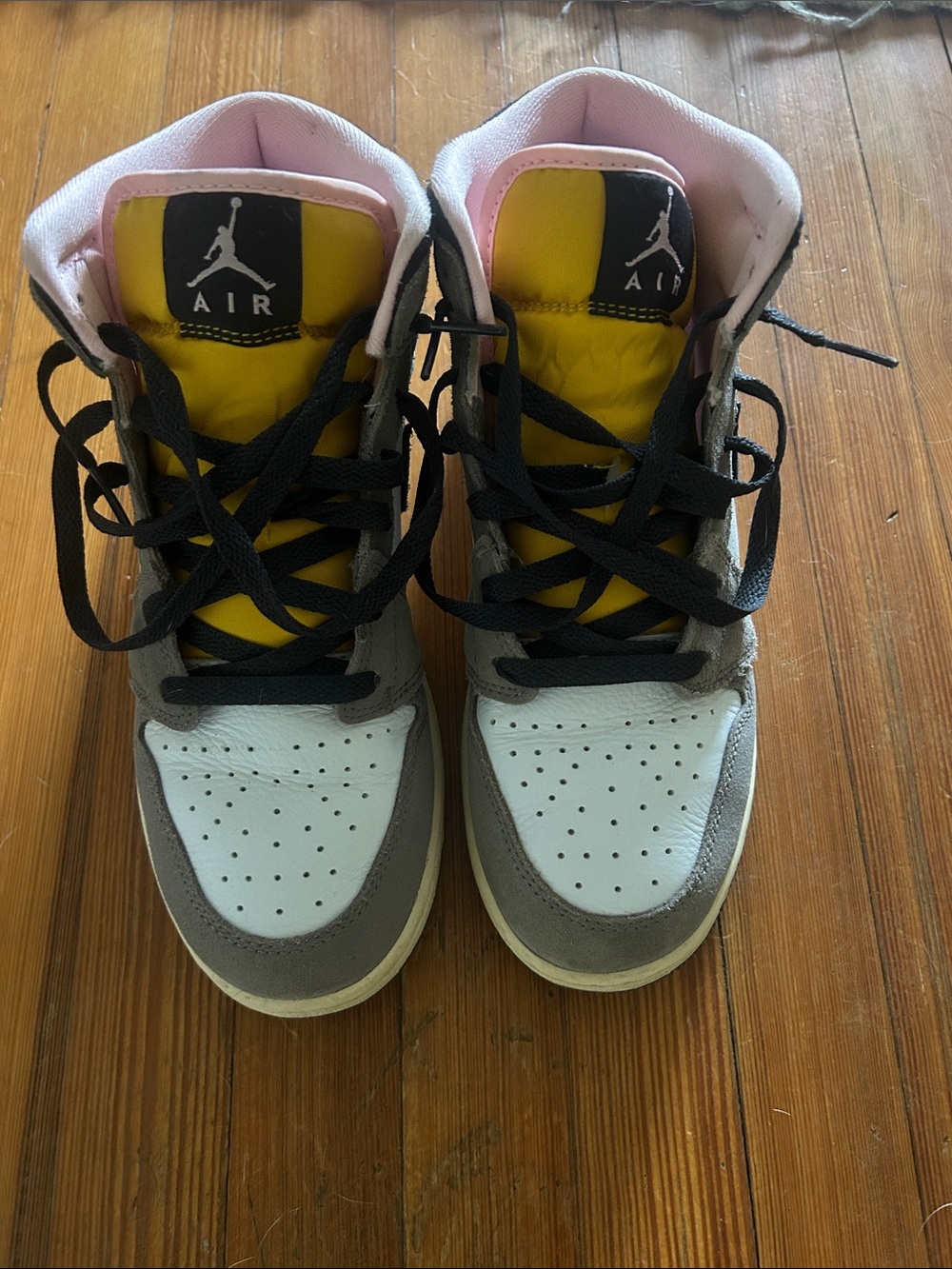 Nike High-Top Sneakers in Yellow, Pink, Gray, White